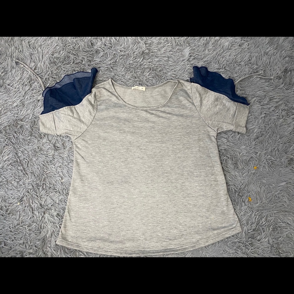 Grey shirt w/Denim sleeves